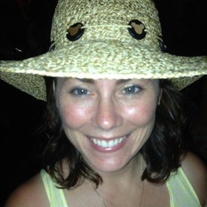 Meet your Posher, Anissa